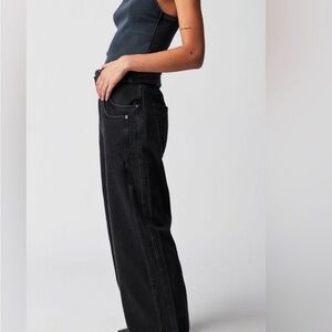 We The Free FINAL COUNTDOWN LOW RISE CUFFED BOYFRIEND JEANS